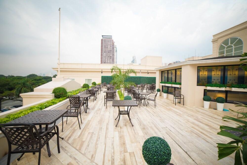 Rizal Park Hotel Маніла Екстер'єр фото