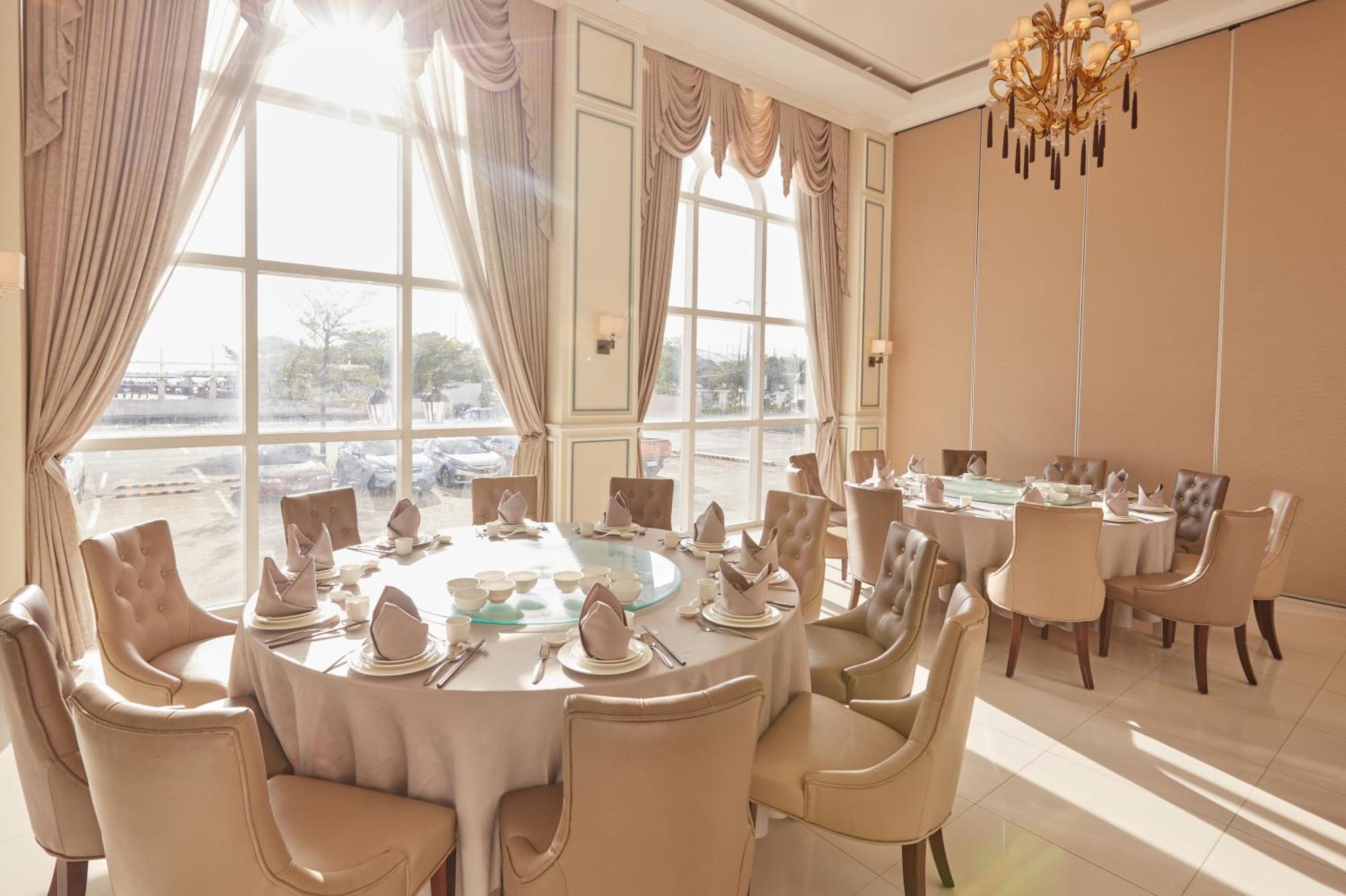 Rizal Park Hotel Маніла Екстер'єр фото